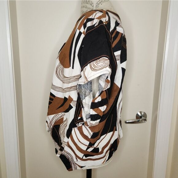 Tara Vao Crop Linen Shirt Jacket - Picture 2 of 11